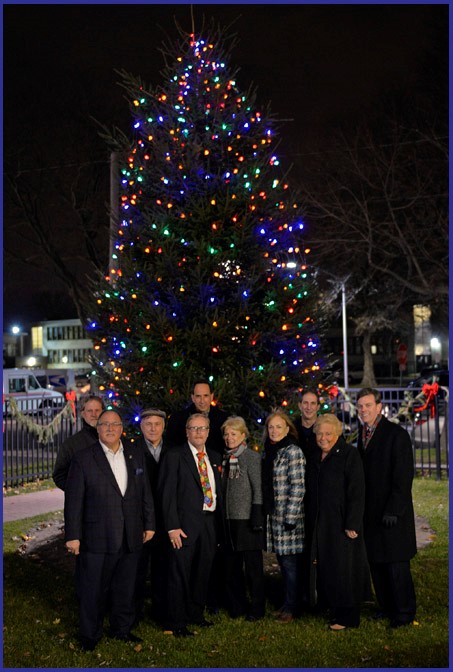 Legislator Kennedy Attends Annual  Christmas Tree Lighting in Farmingdale